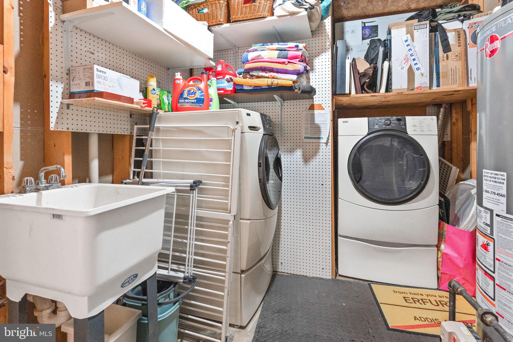 1002 RESERVE CHAMPION DR