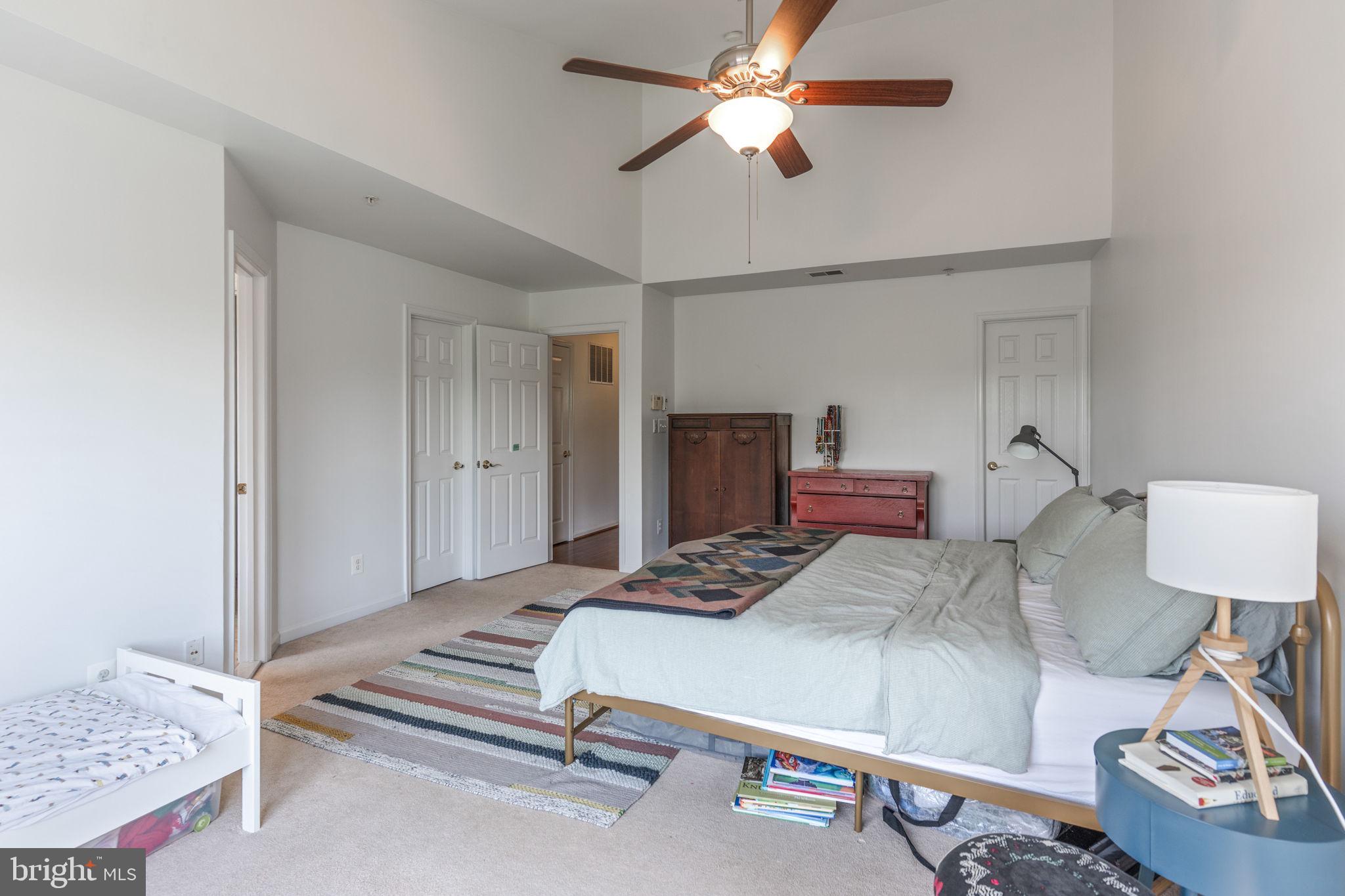 1002 RESERVE CHAMPION DR