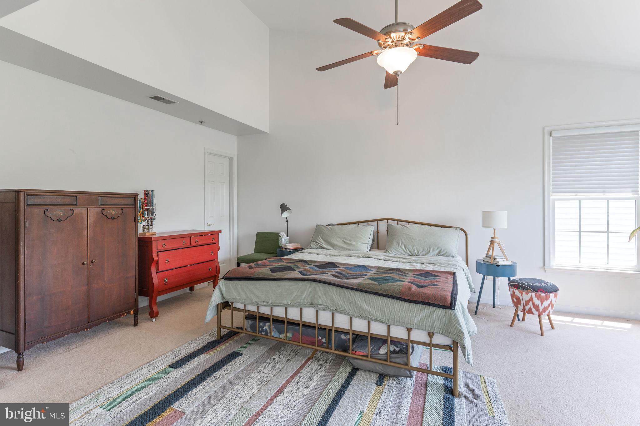 1002 RESERVE CHAMPION DR