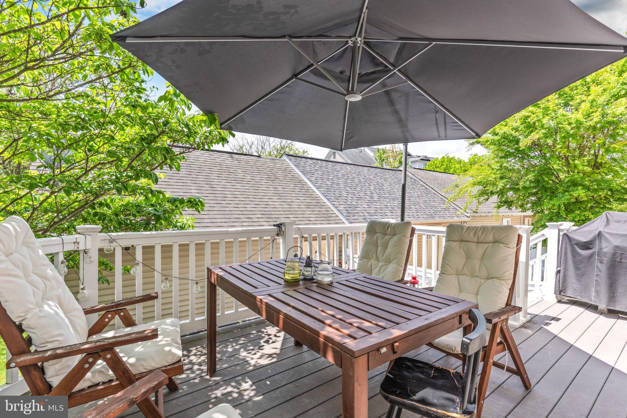 1002 RESERVE CHAMPION DR