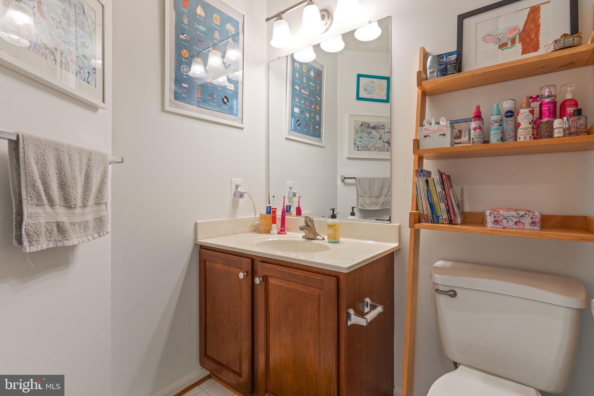 1002 RESERVE CHAMPION DR