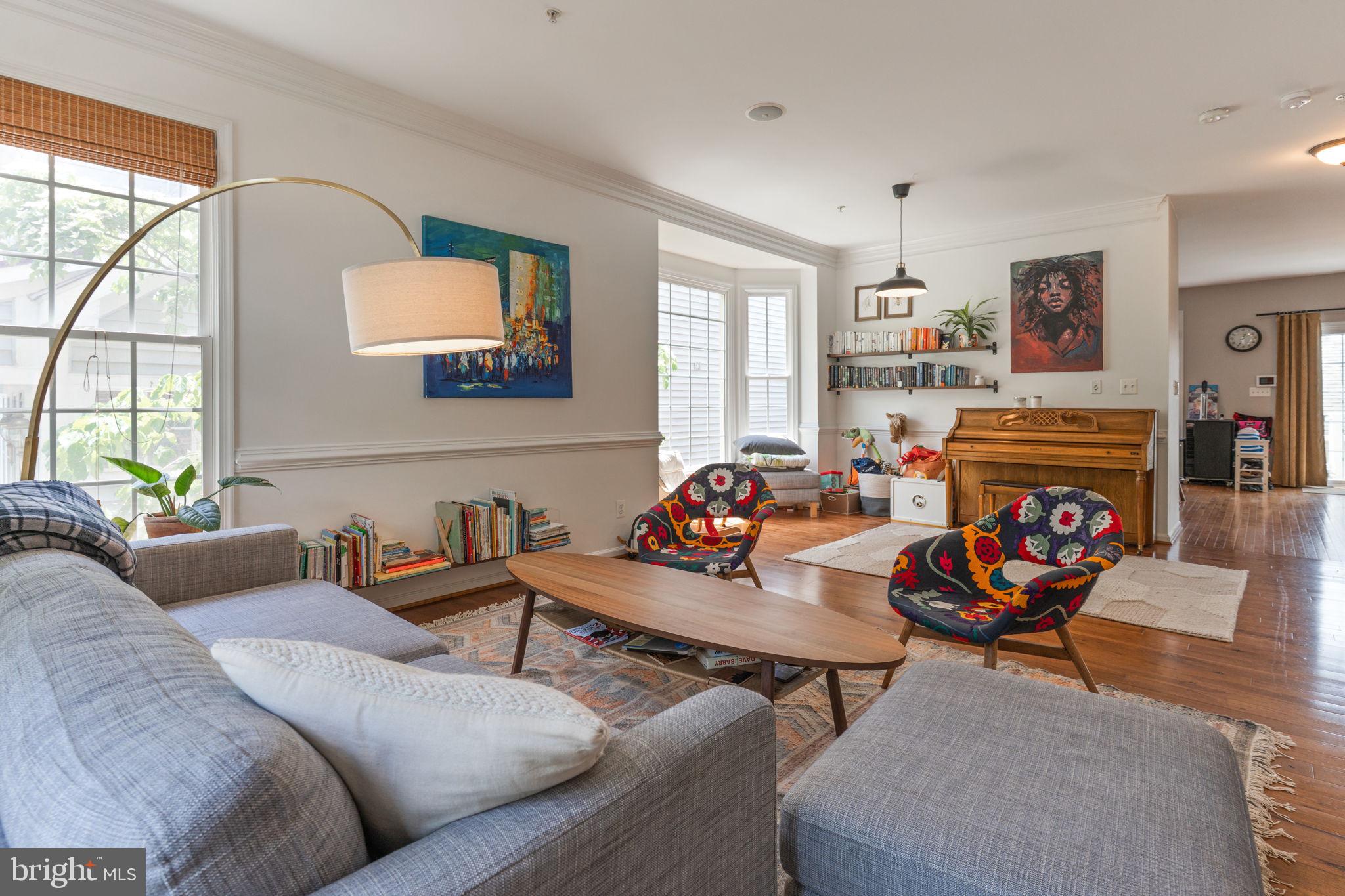 1002 RESERVE CHAMPION DR