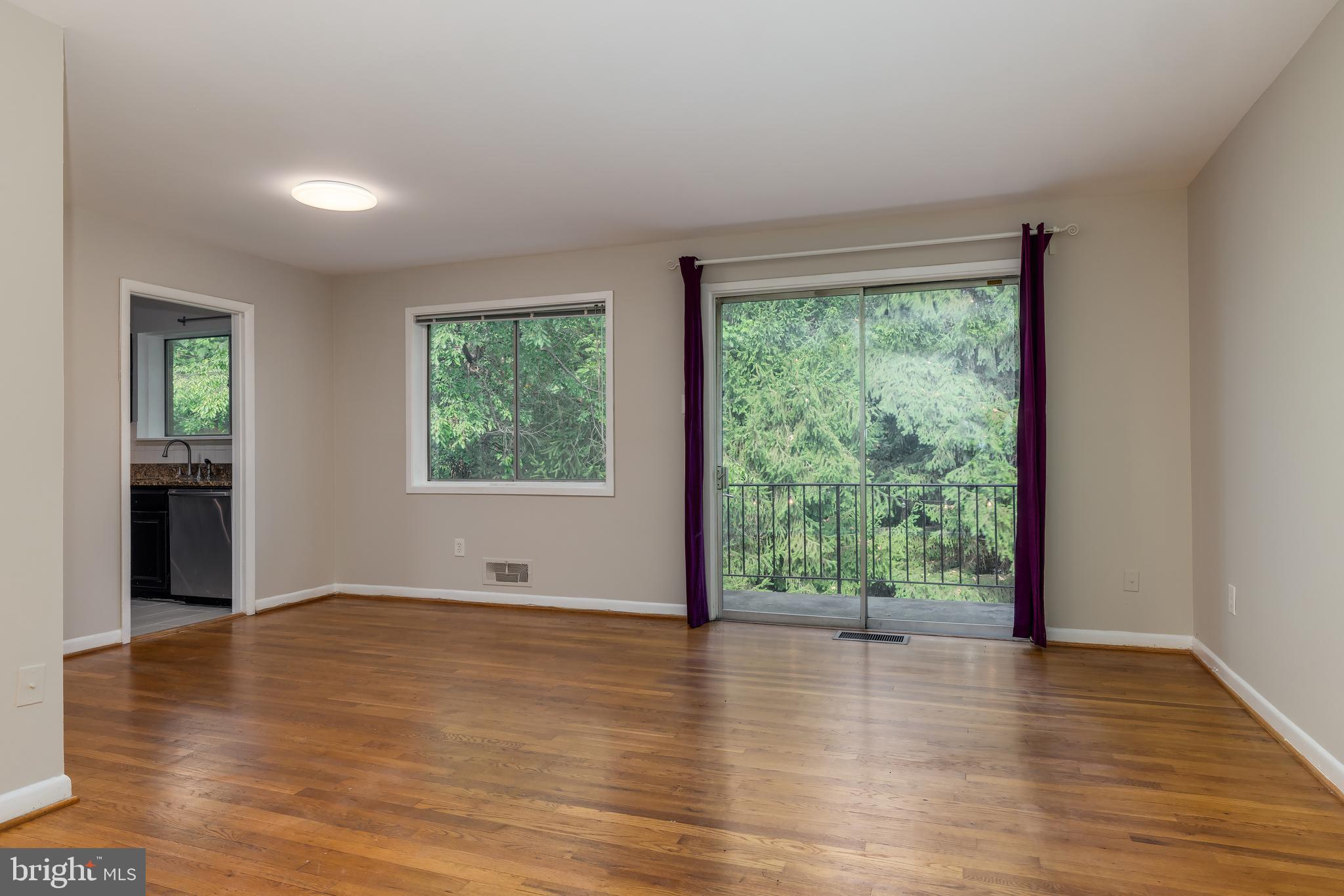 10506 WEYMOUTH STREET 203