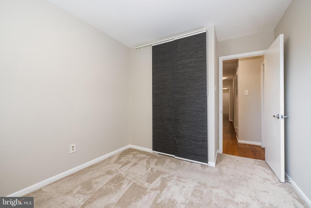 10506 WEYMOUTH STREET 203