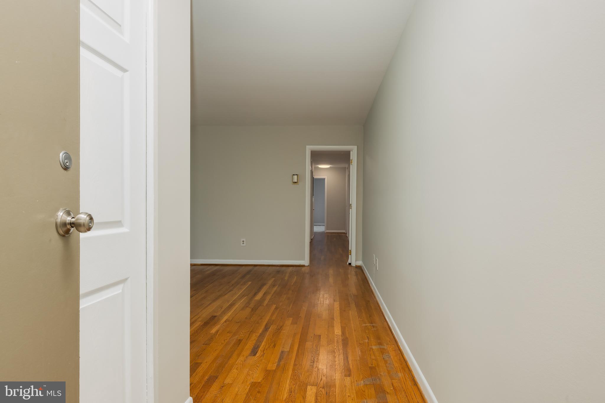 10506 WEYMOUTH STREET 203