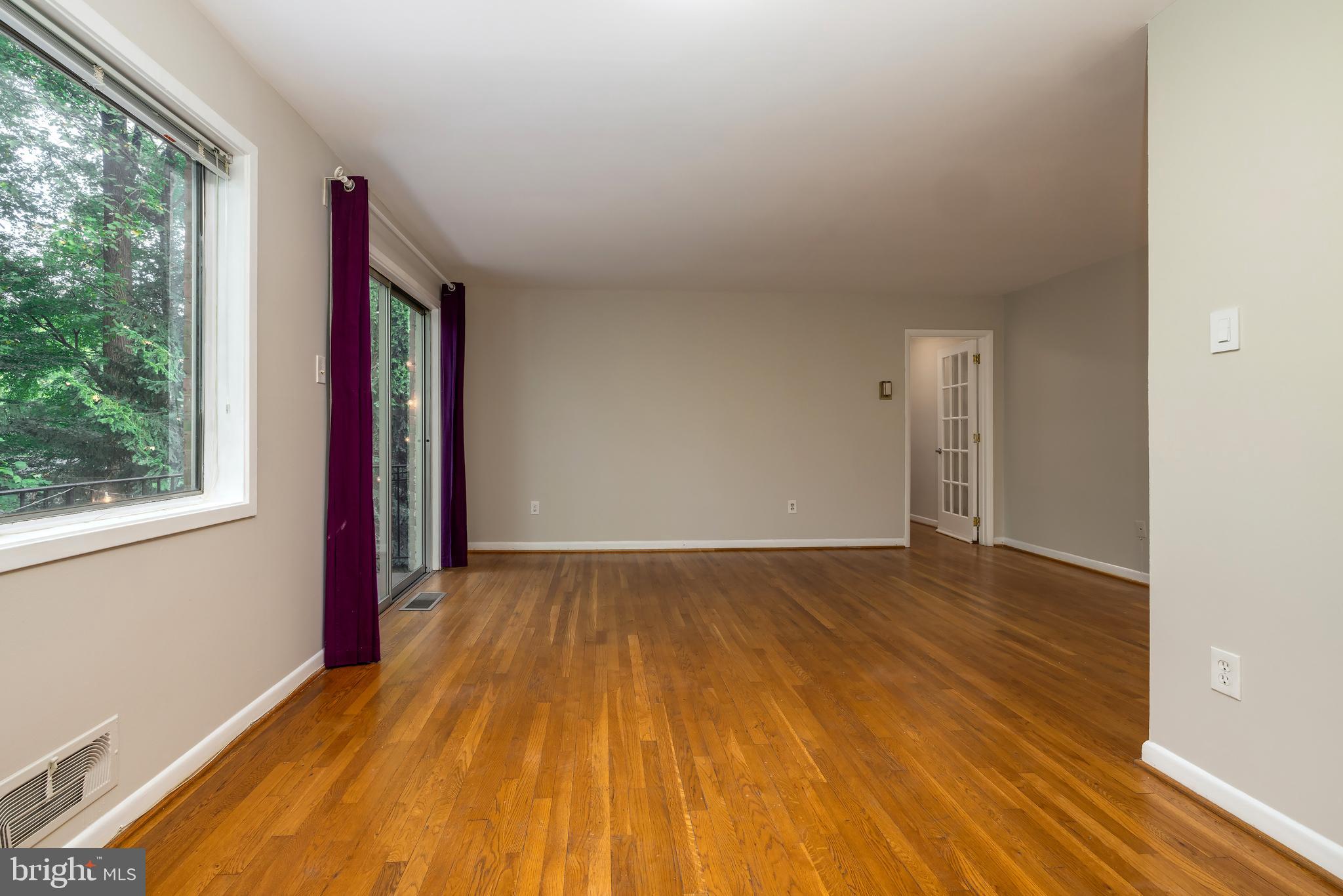 10506 WEYMOUTH STREET 203