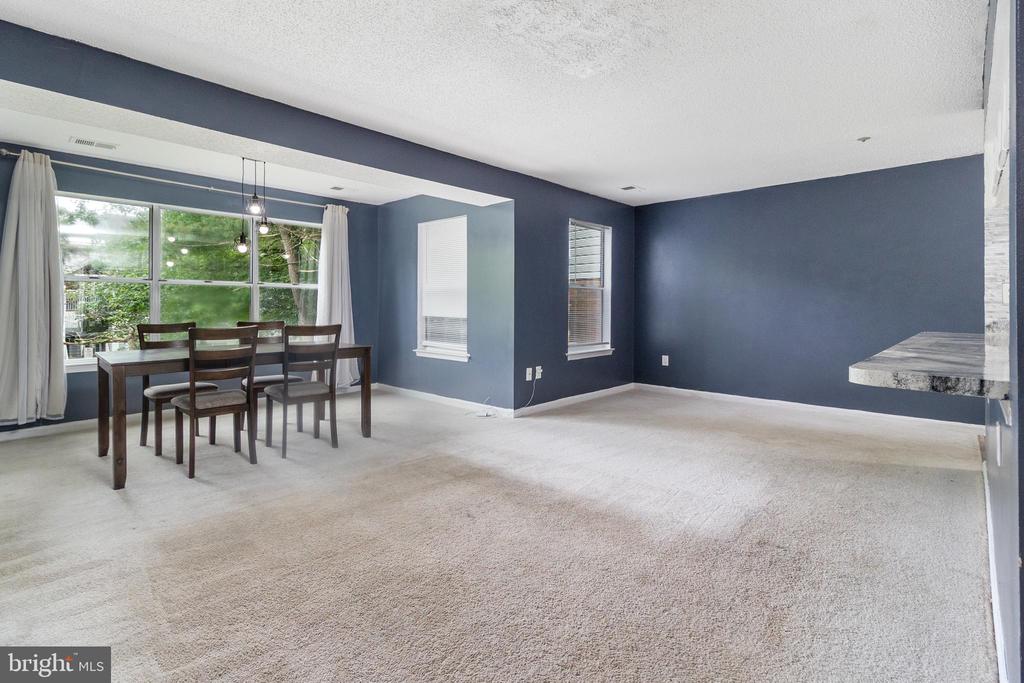 14101 FALL ACRE COURT Unit: 3-22