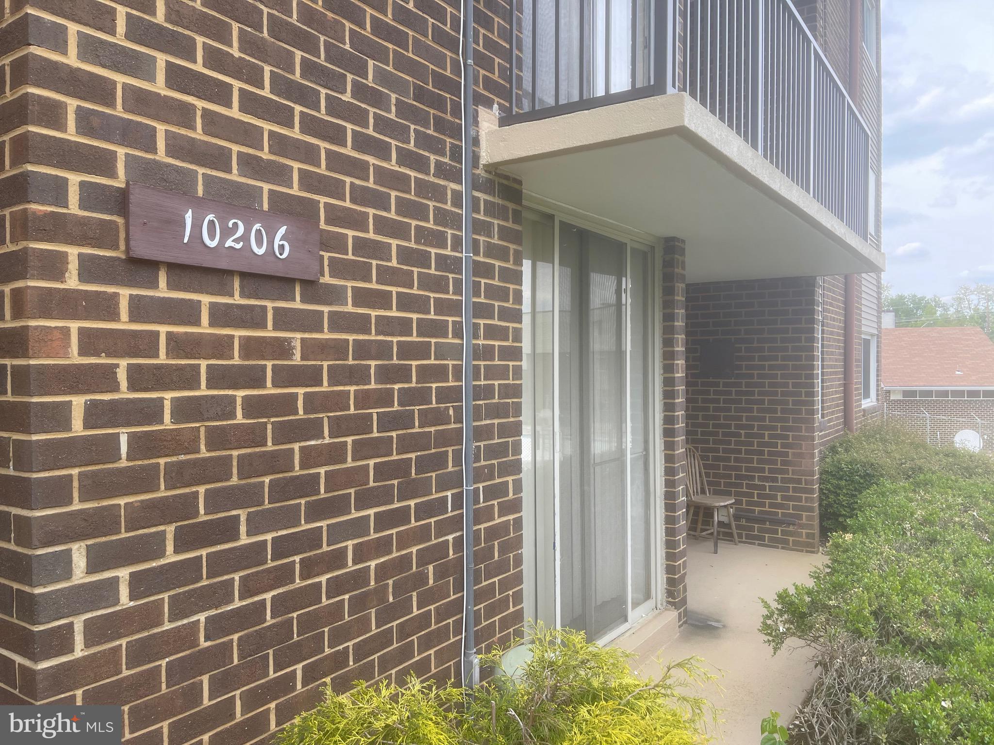 10206 PRINCE PLACE Unit: 4-T2