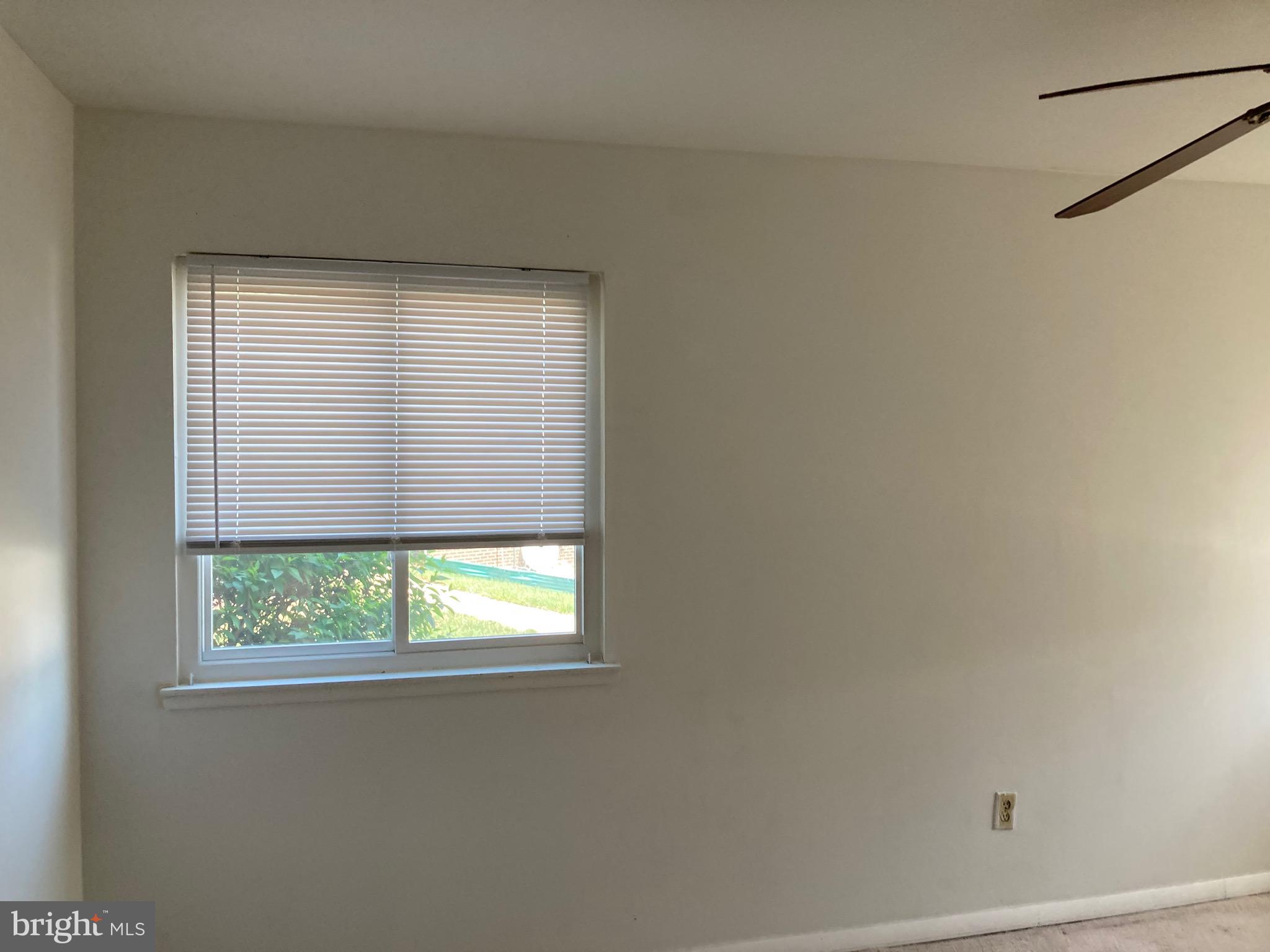 10206 PRINCE PLACE Unit: 4-T2