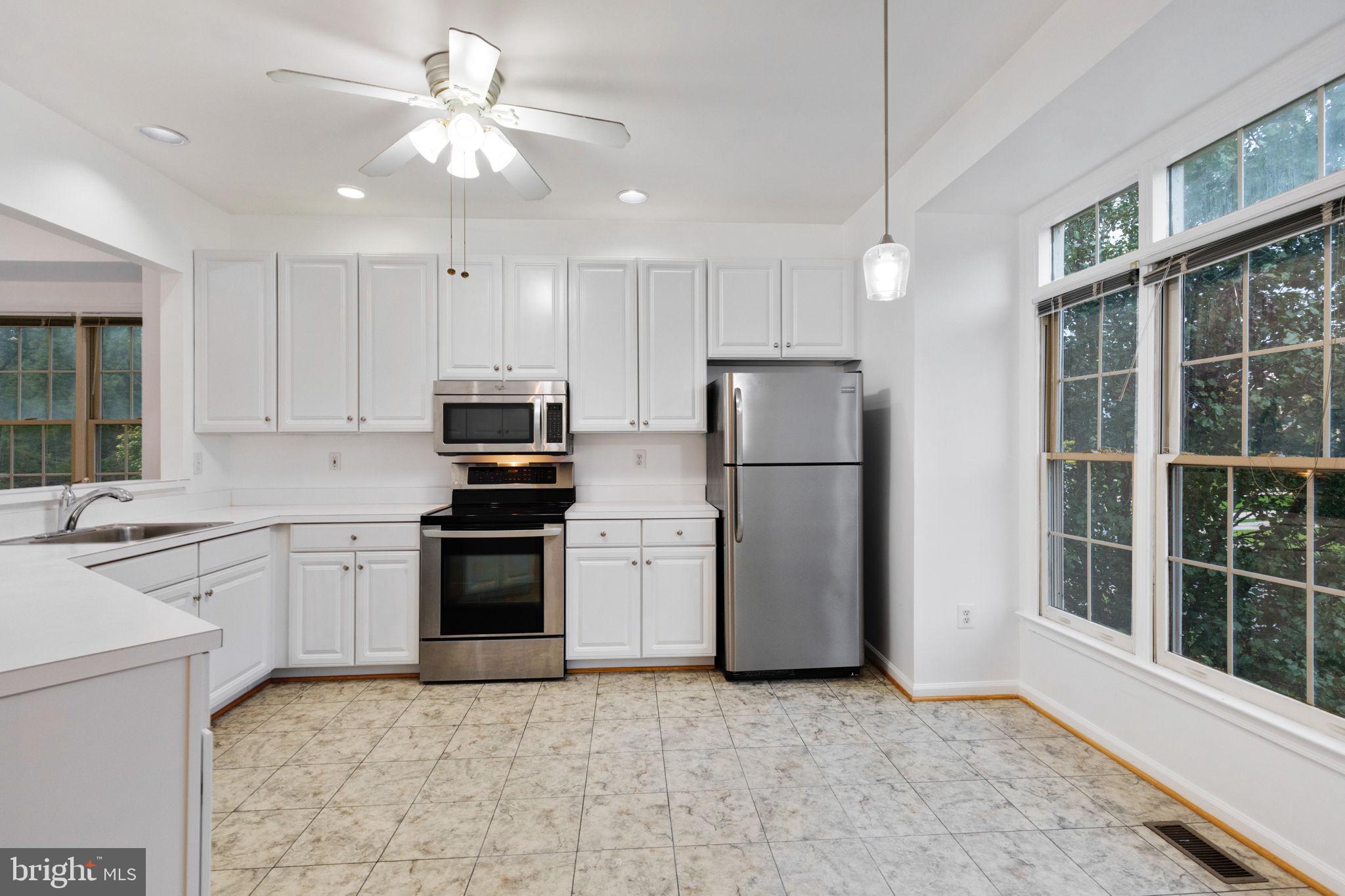 7822 Quill Point DRIVE