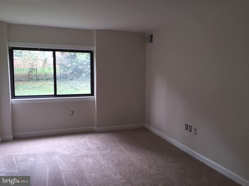 6301 Hil Mar DRIVE Unit: 4-3