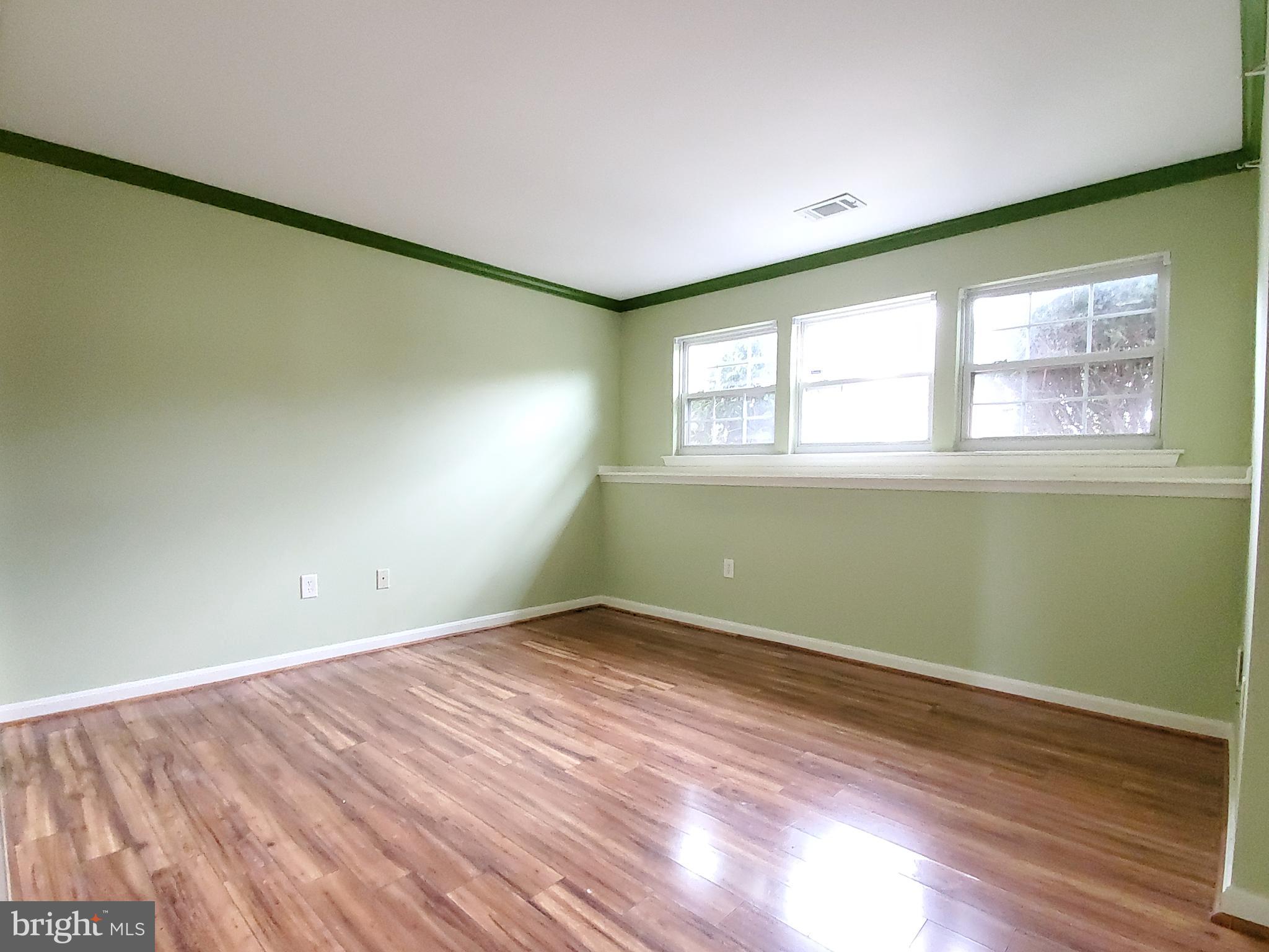 4323 Apple Orchard Ln #1