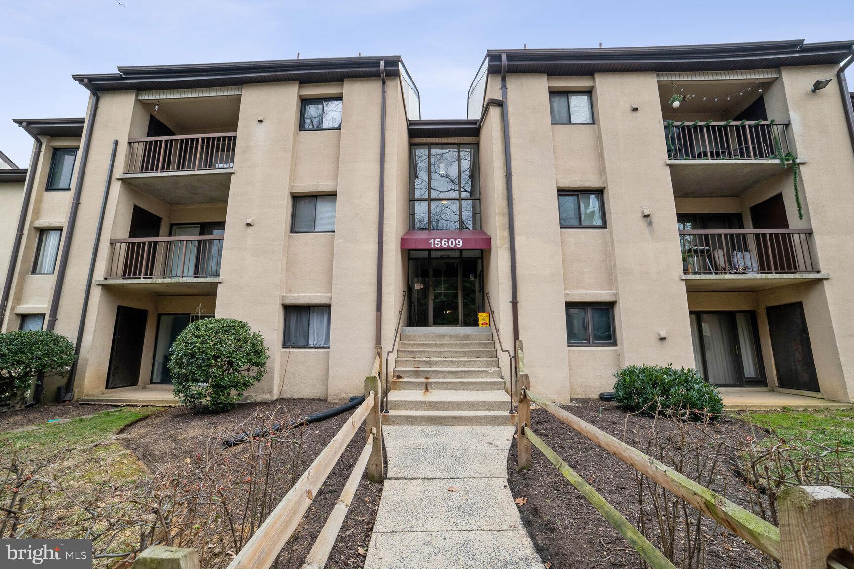 15609 Dorset Rd #64