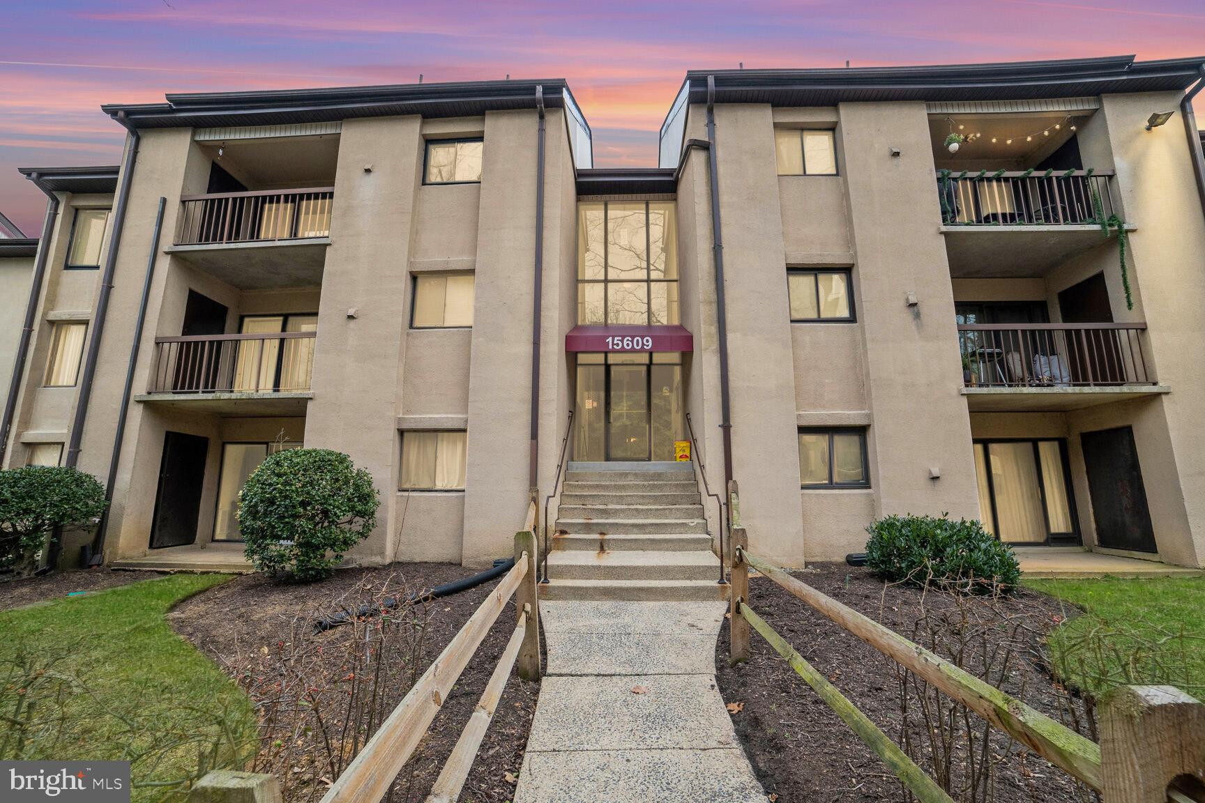 15609 Dorset Rd #64