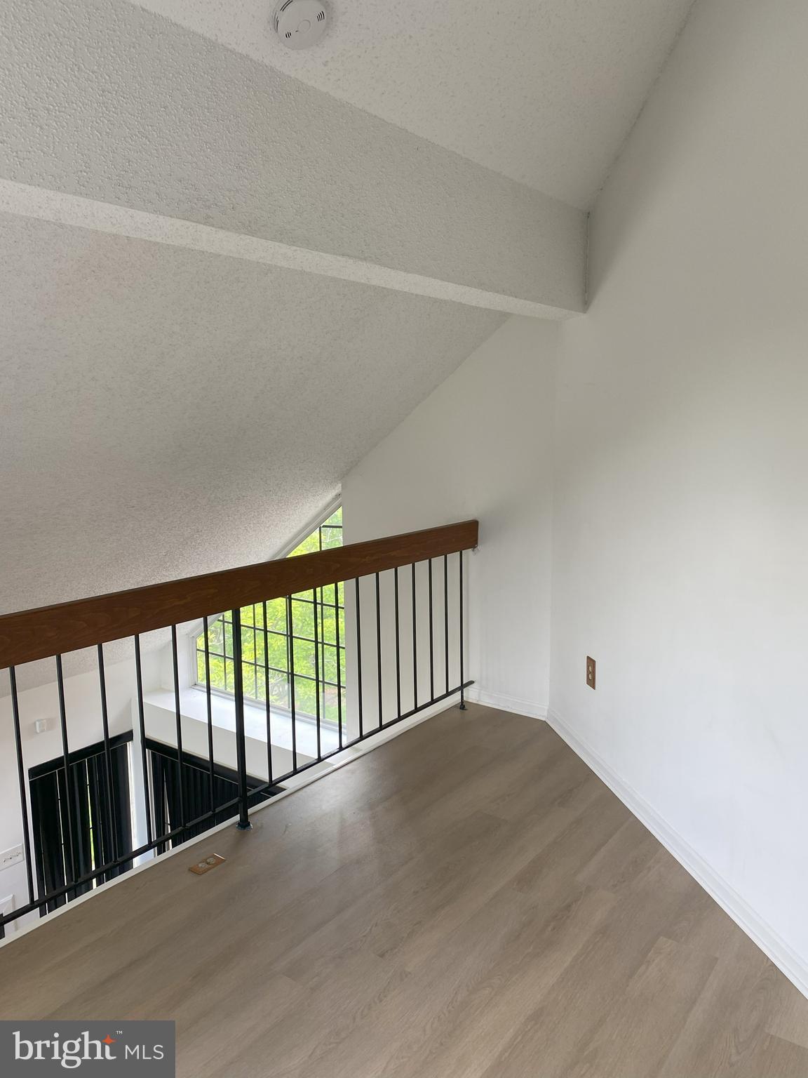 14002-E Korba Pl #4e
