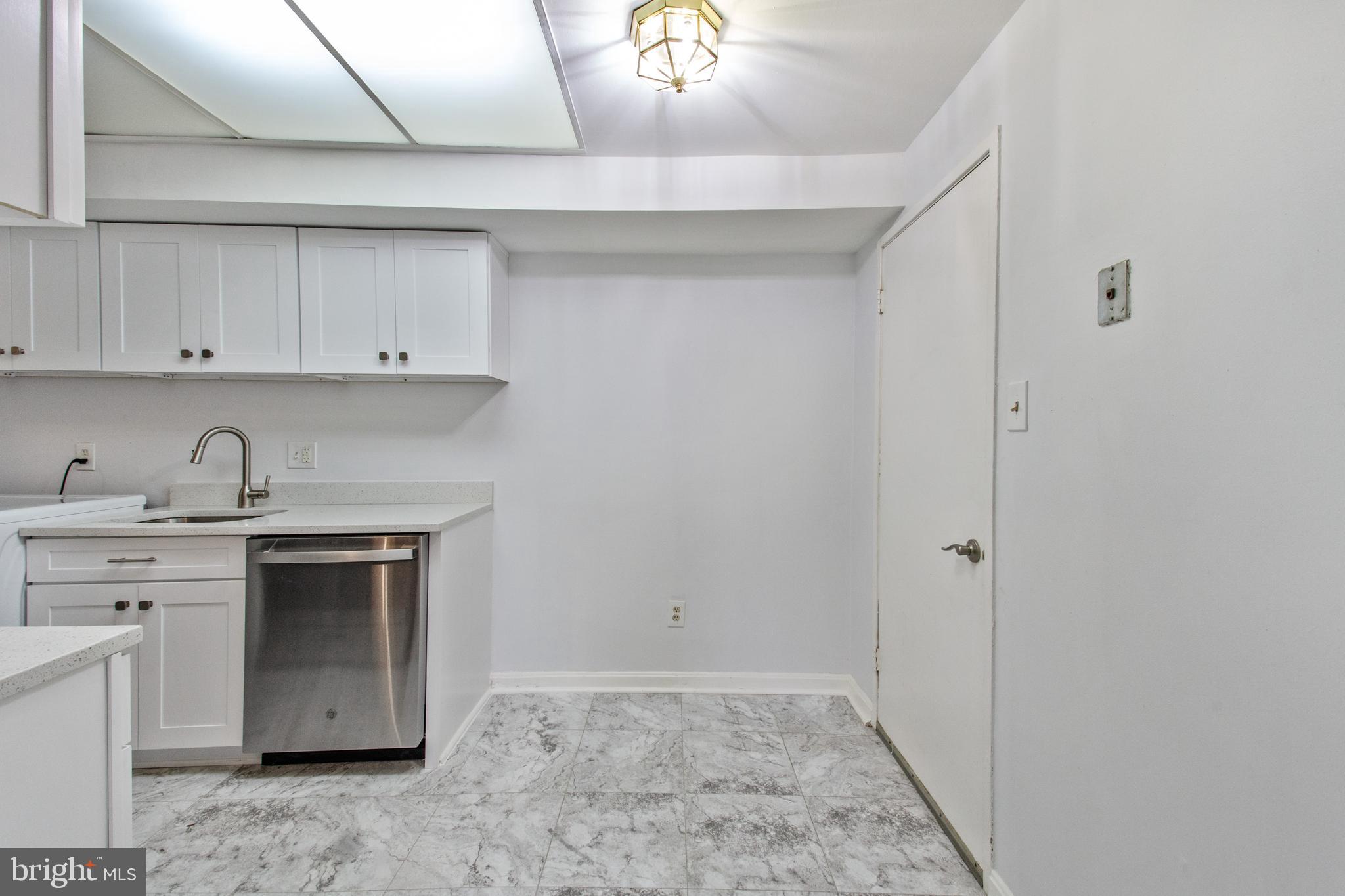 10249 Prince Pl #31-104