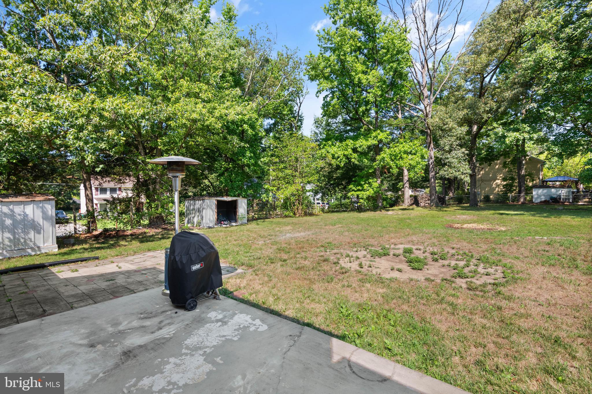 8600 Lantern Ln