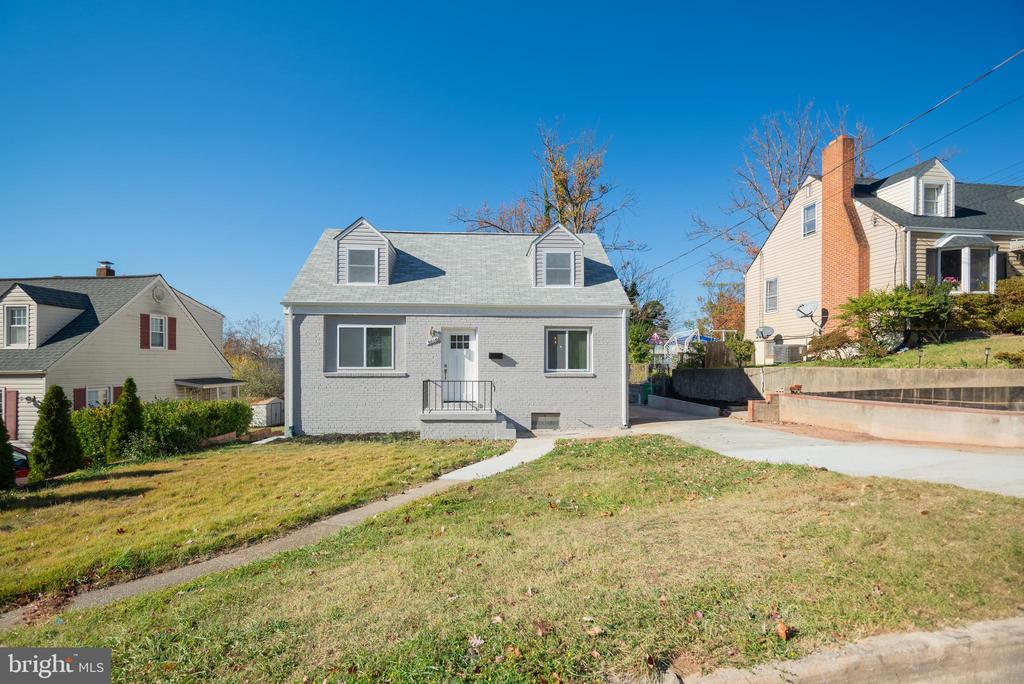 5606 Elberton Pl