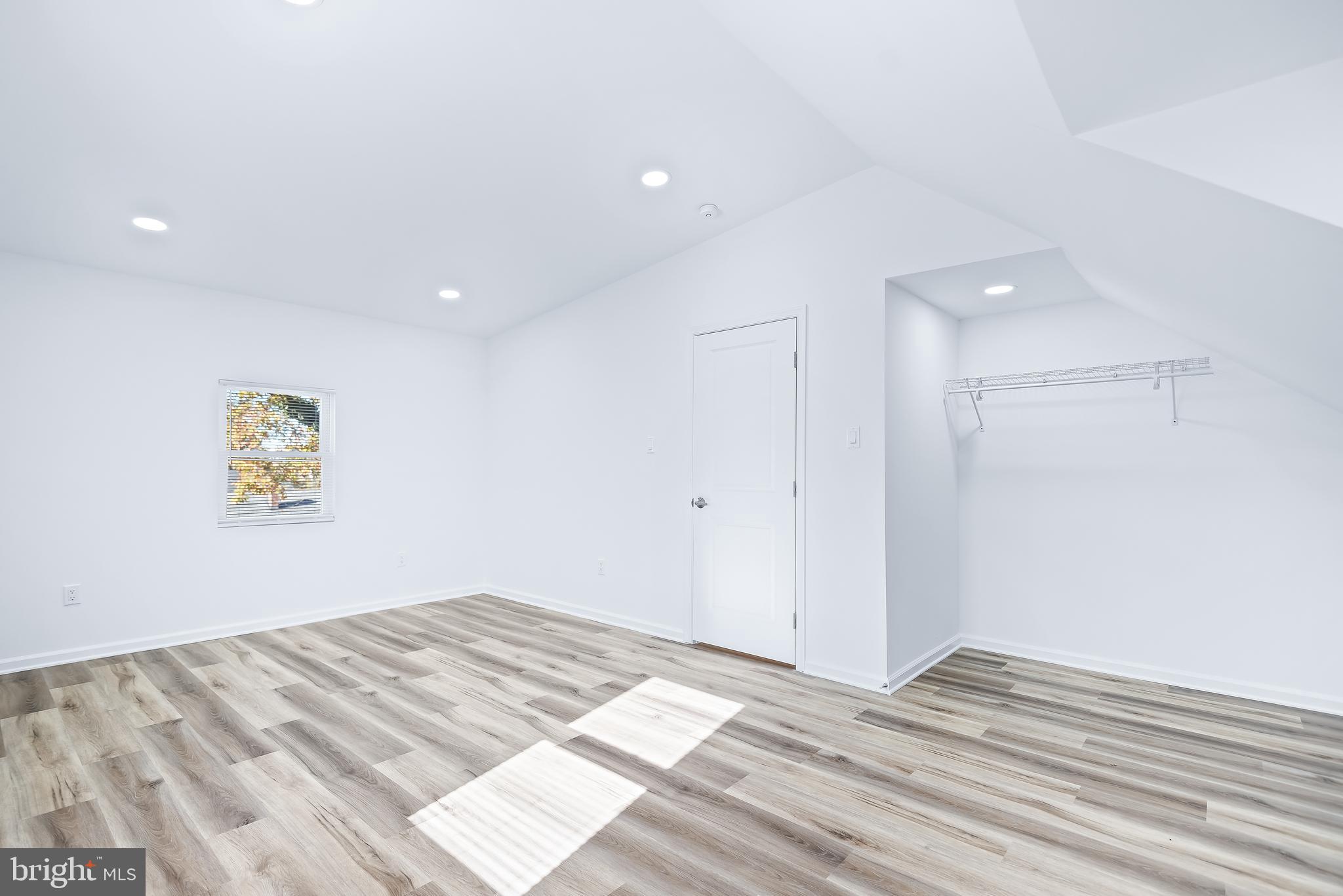 5606 Elberton Pl