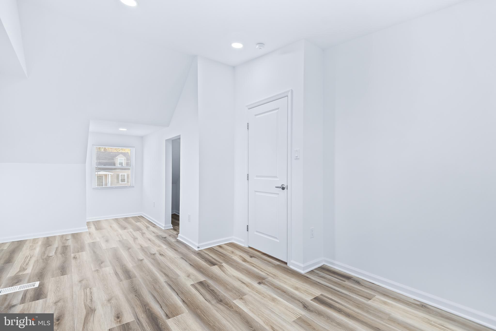 5606 Elberton Pl