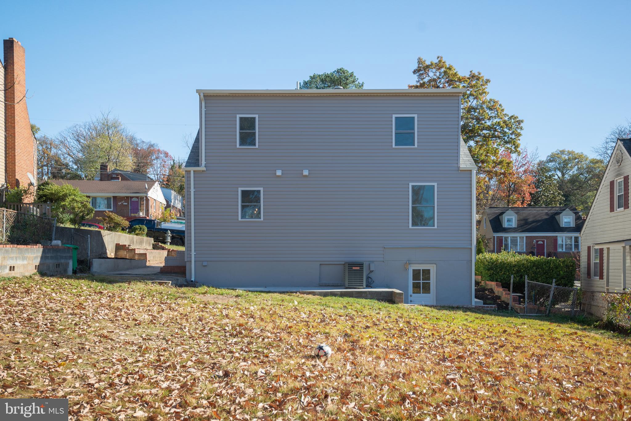 5606 Elberton Pl