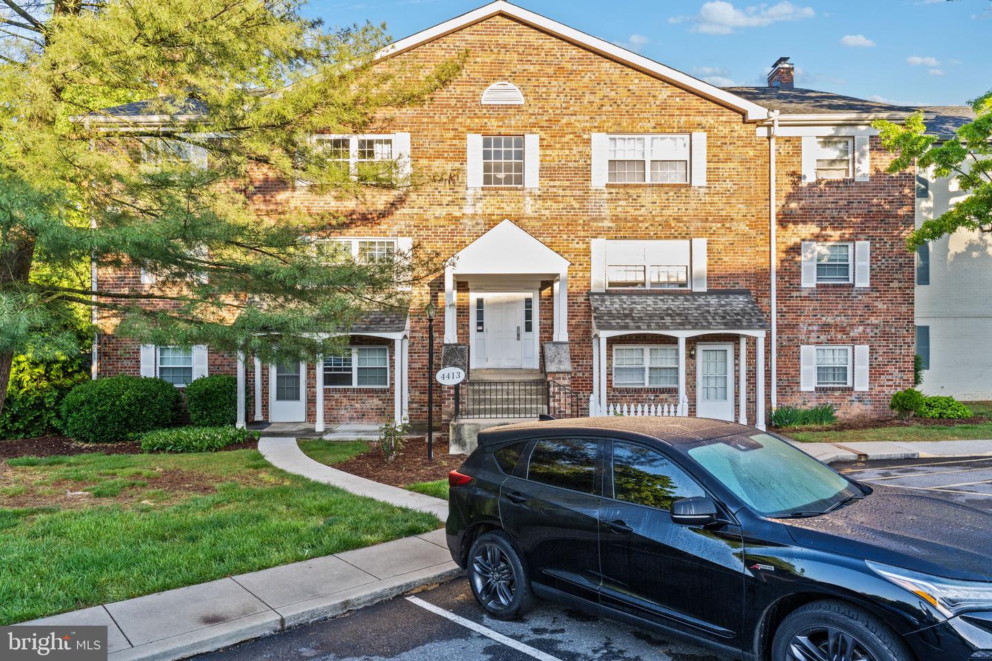 4413 Romlon St #301
