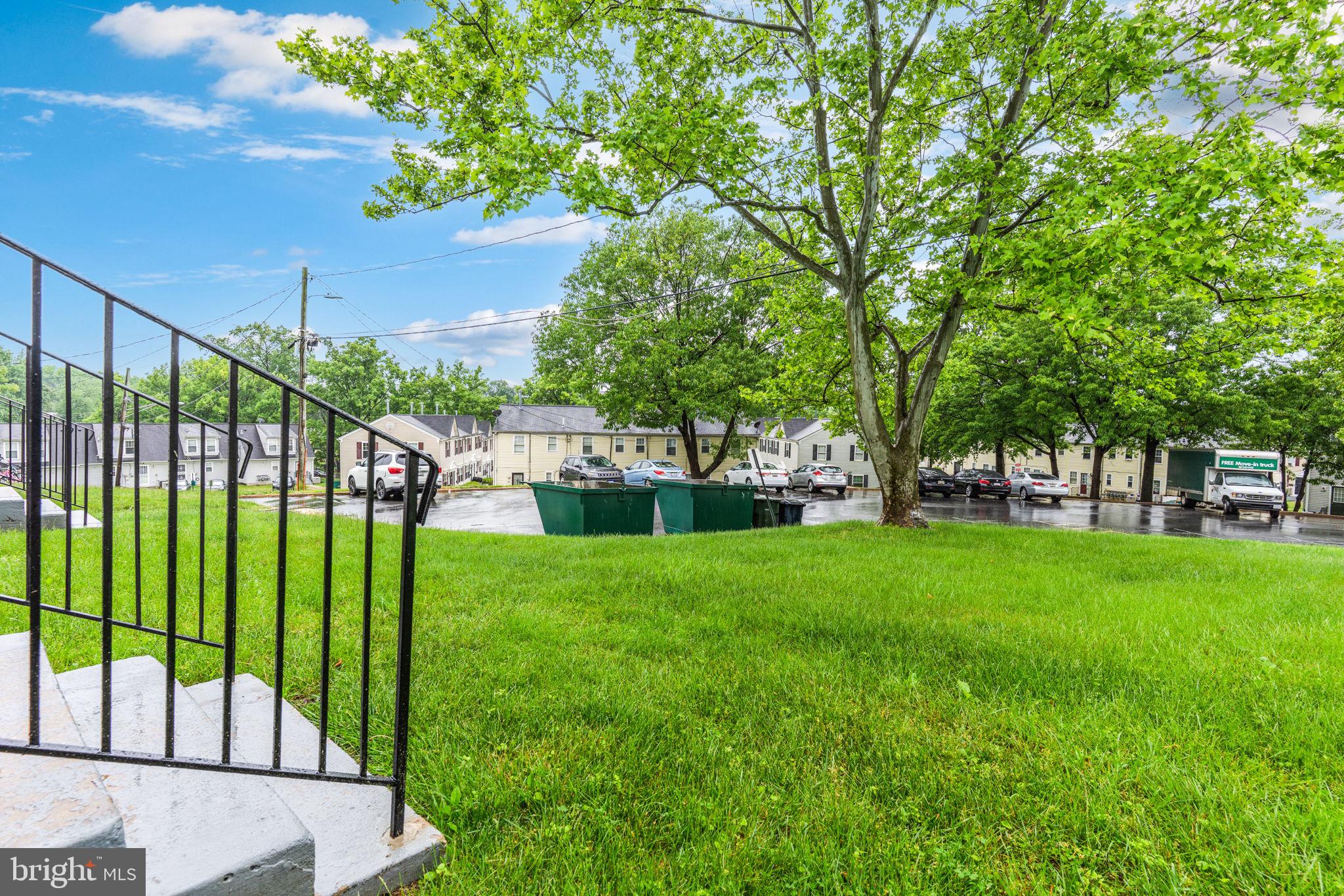 2512 Kent Village Dr