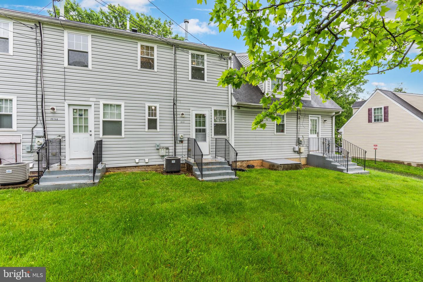 2512 Kent Village Dr