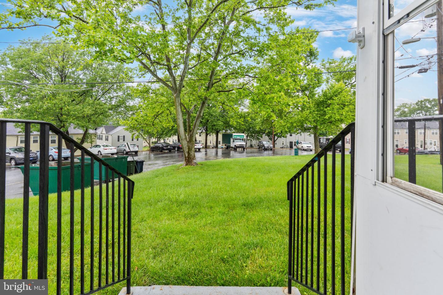2512 Kent Village Dr