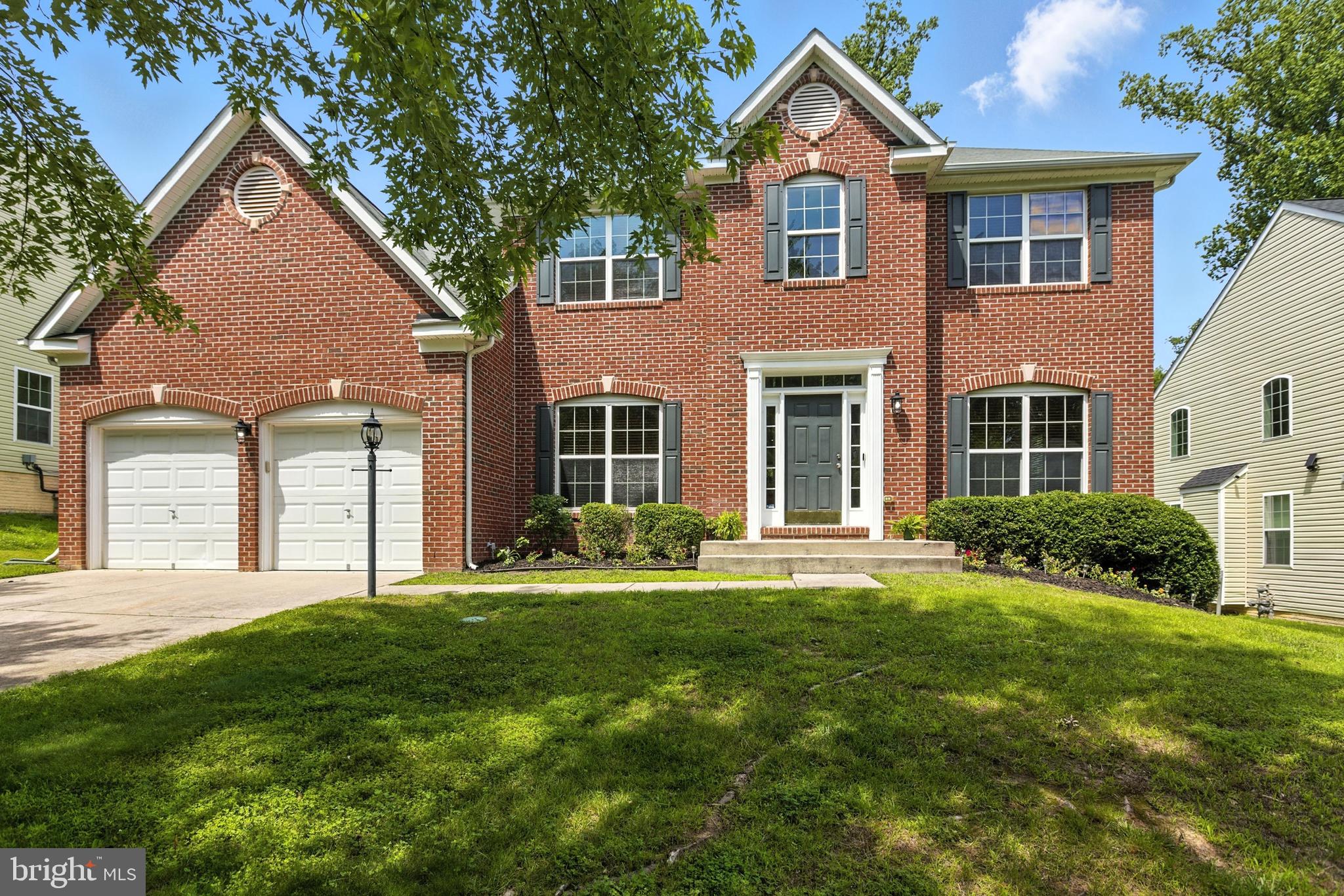 10210 ROLLING GREEN WAY