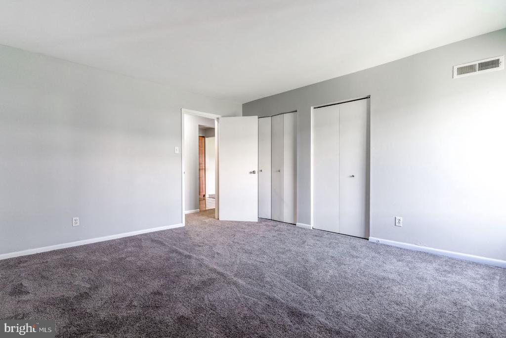 10122 CAMPUS WAY S 203-1A