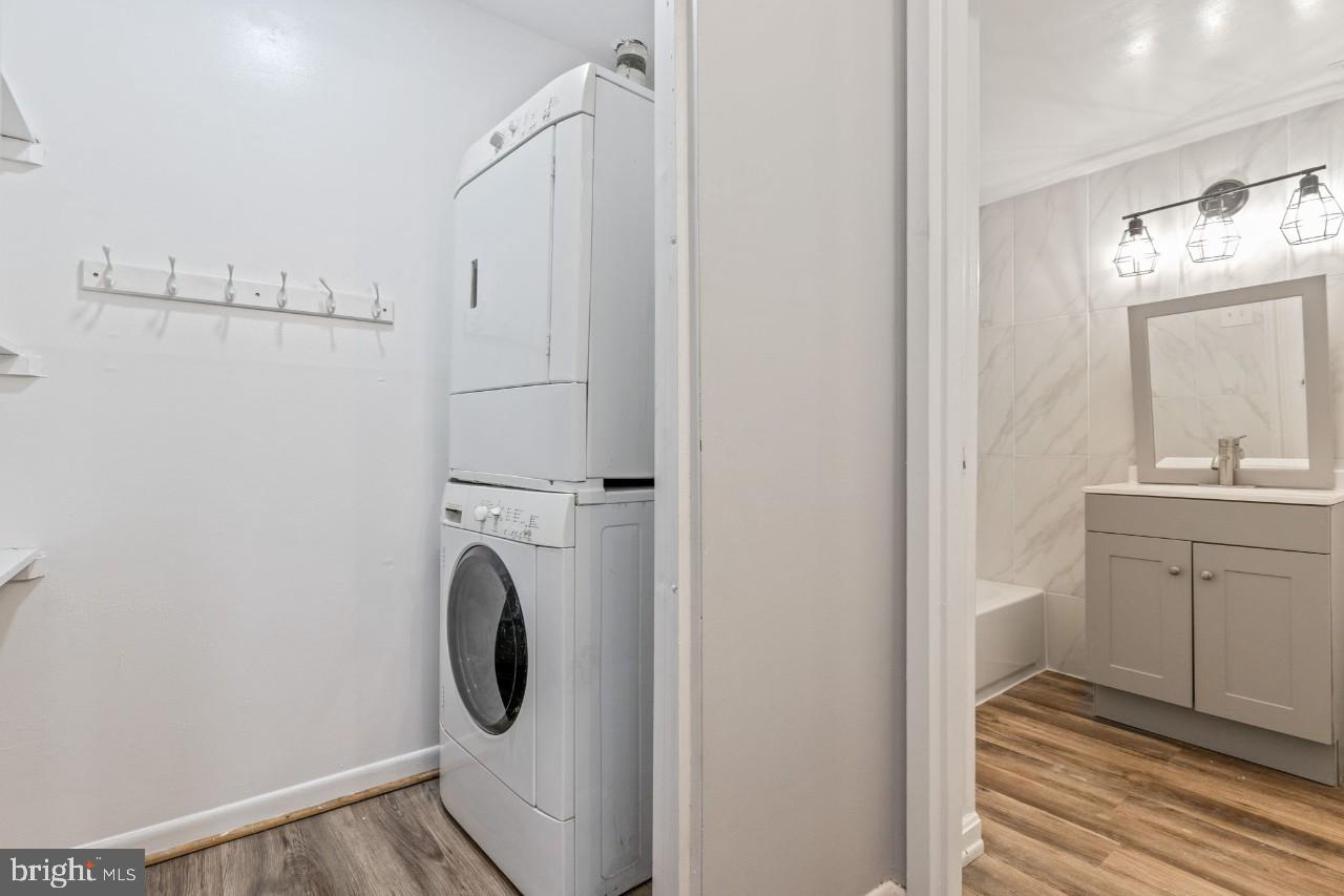 10122 CAMPUS WAY S 203-1A