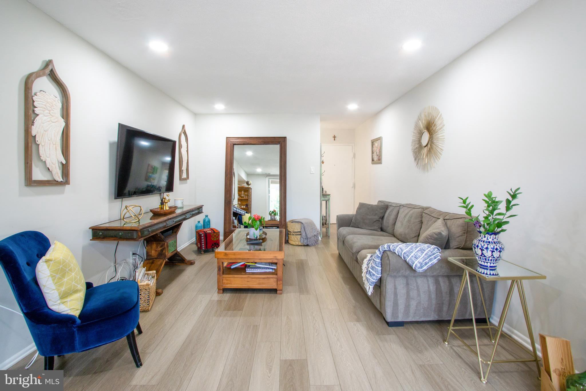 5009 7TH ROAD S Unit: 102