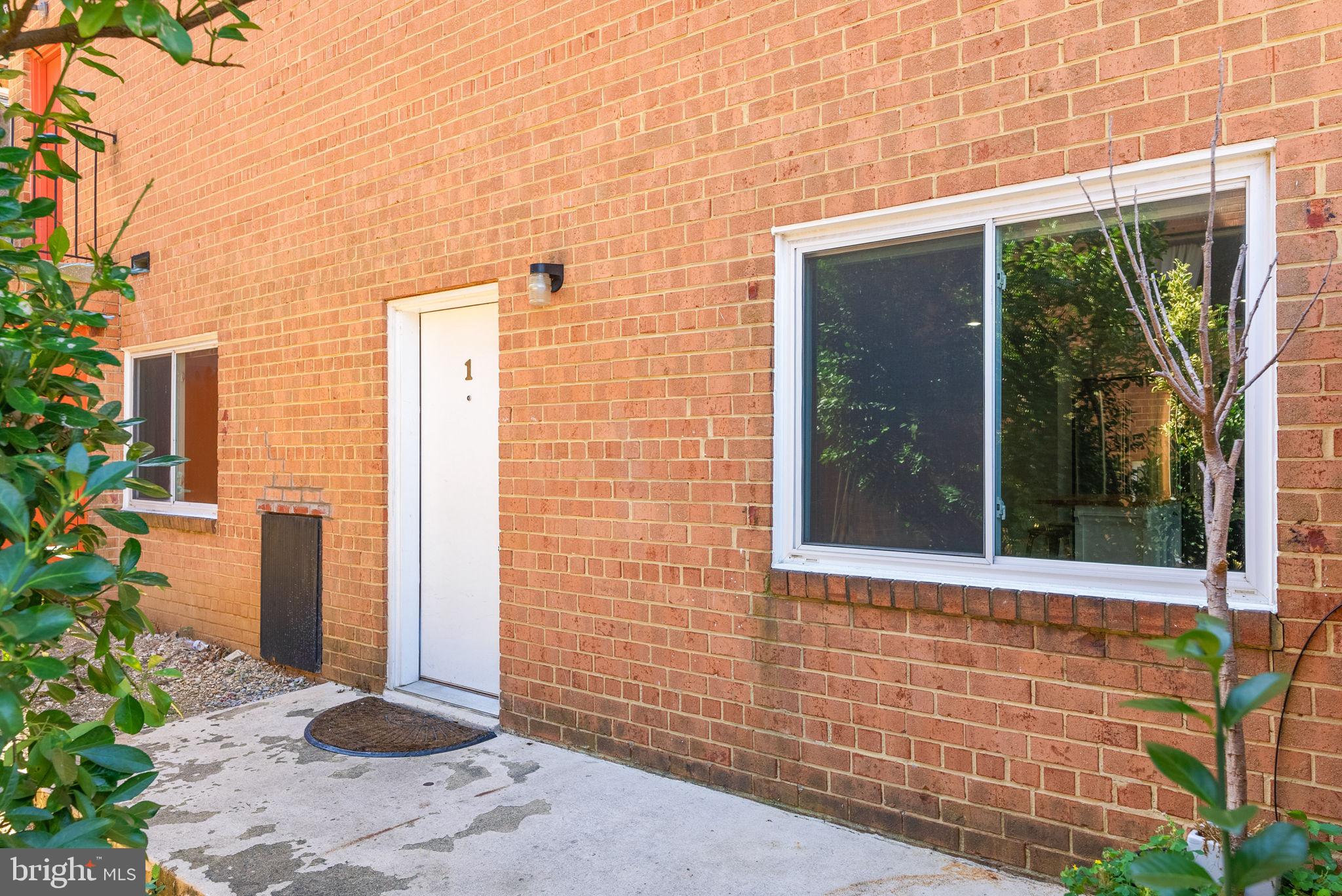 3408 25TH STREET S Unit: 1