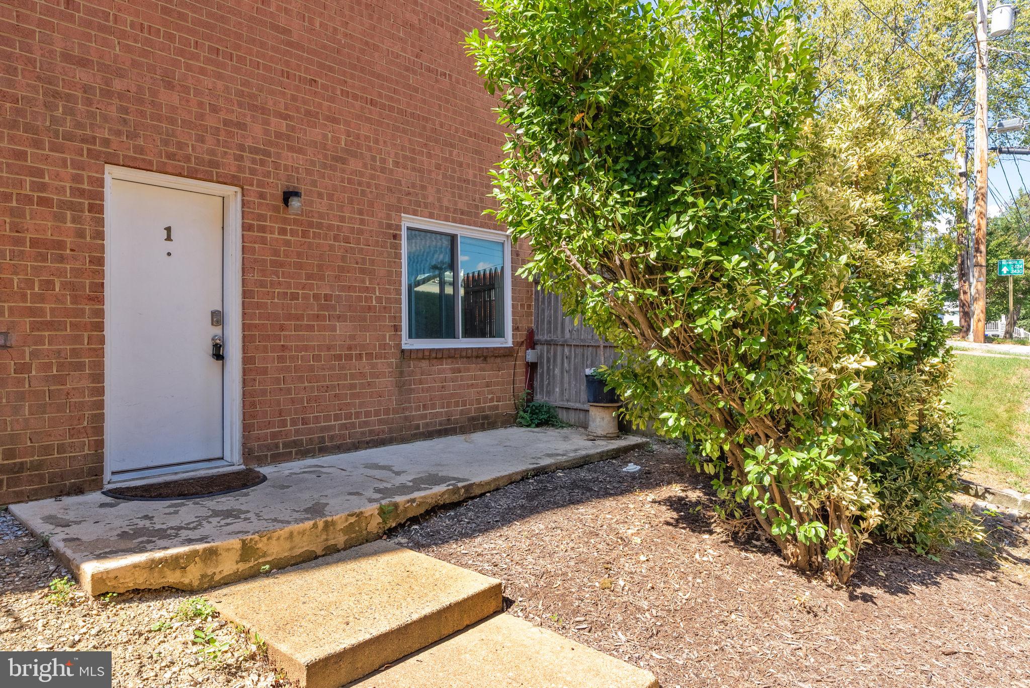 3408 25TH STREET S Unit: 1