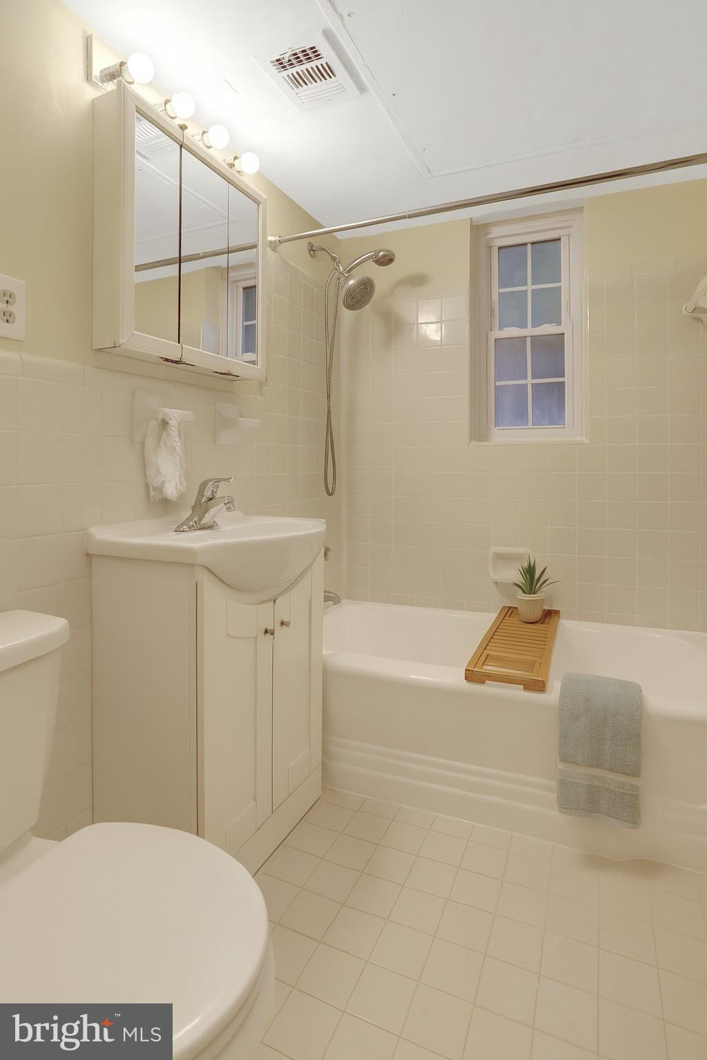 1307 N ODE STREET 424