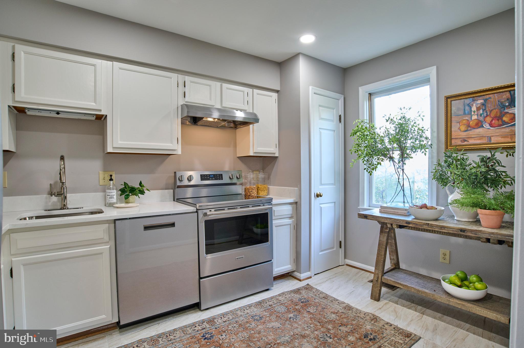 641 N ABINGDON STREET