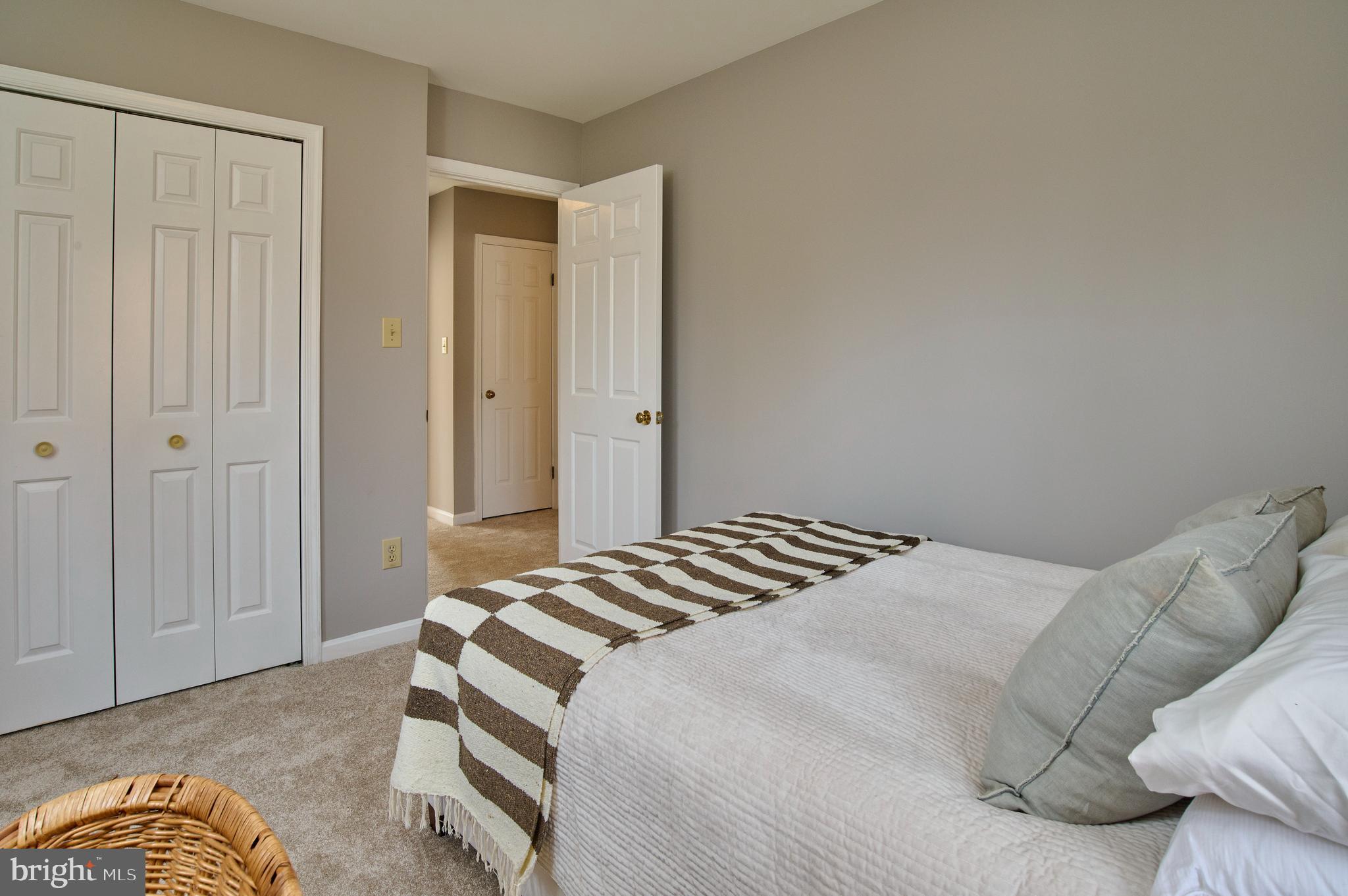 641 N ABINGDON STREET