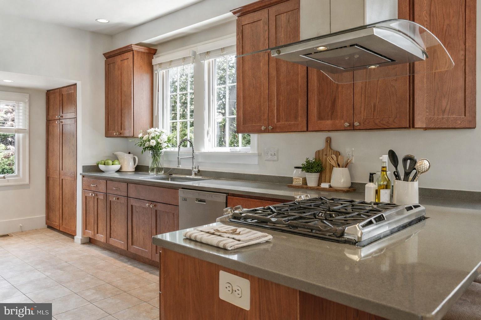 2629 WASHINGTON BOULEVARD