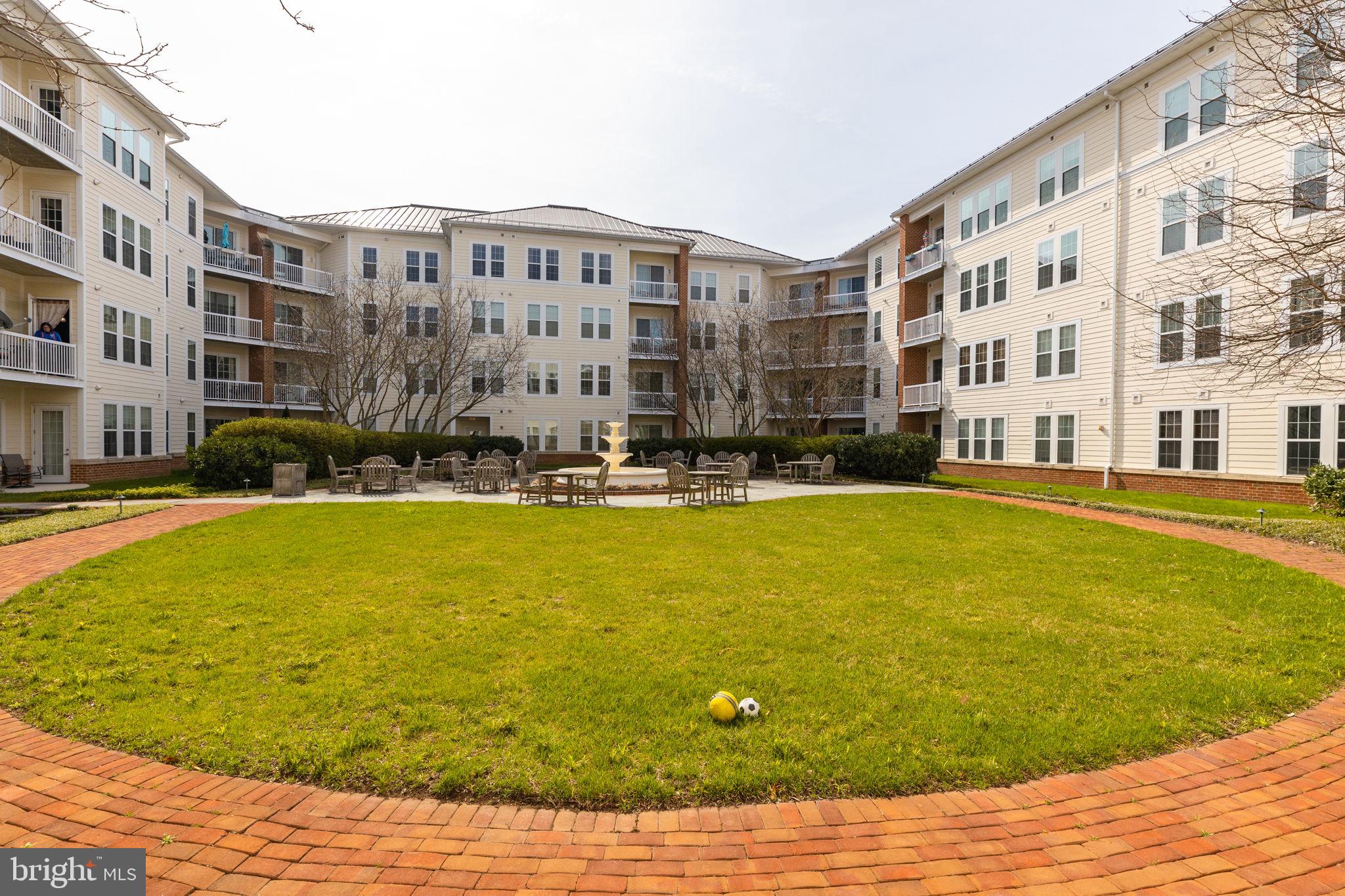 400 Cameron Station Blvd #G6
