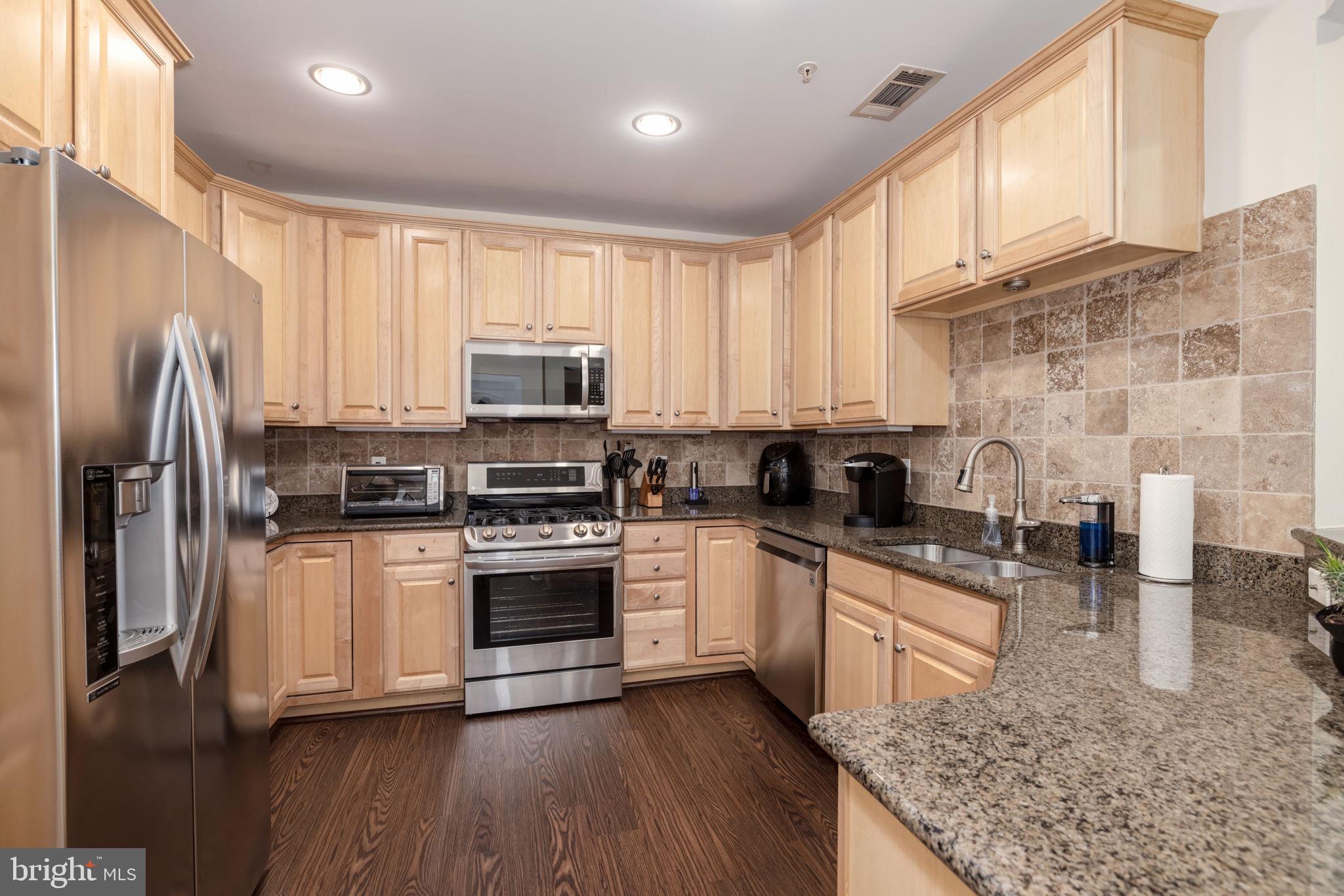 400 Cameron Station Blvd #G6