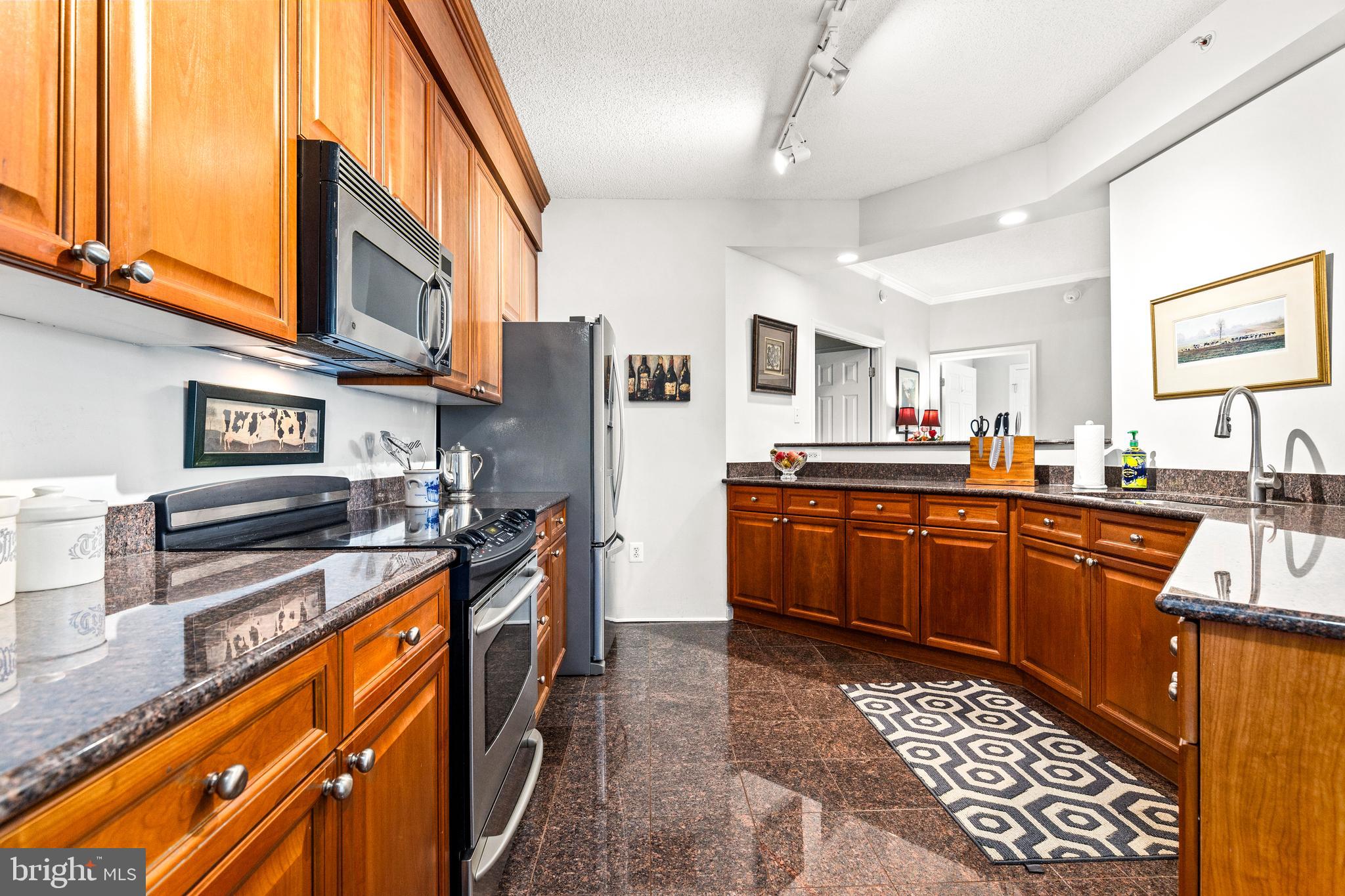 3101 N Hampton Dr #1501