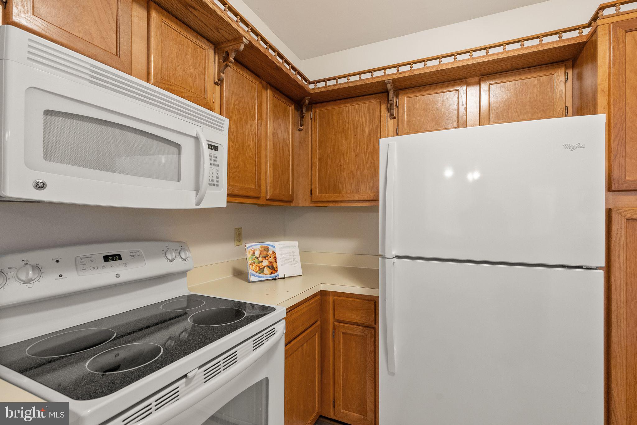 1100 Quaker Hill Dr #422