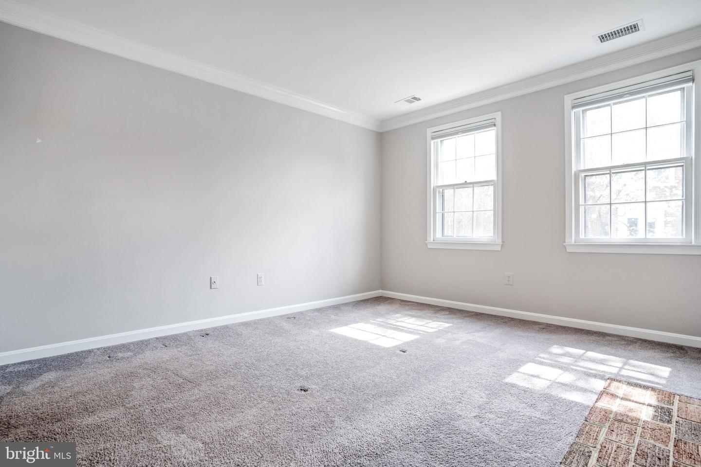 1203 MICHIGAN CT