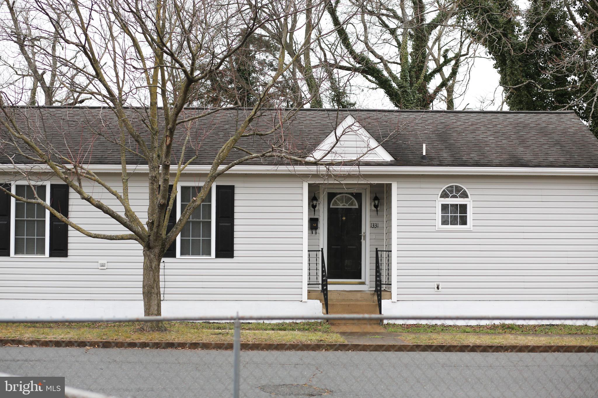 1331 White St