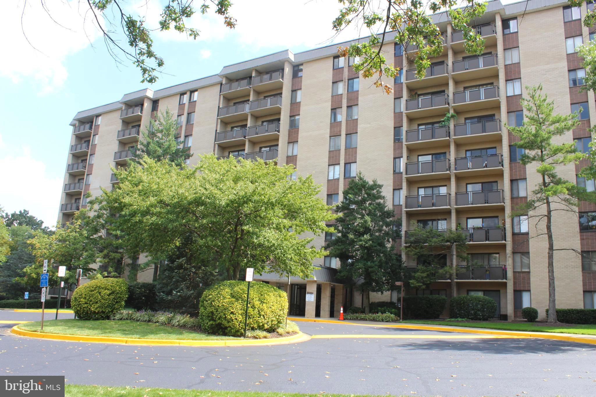 3101 S Manchester STREET Unit: 201