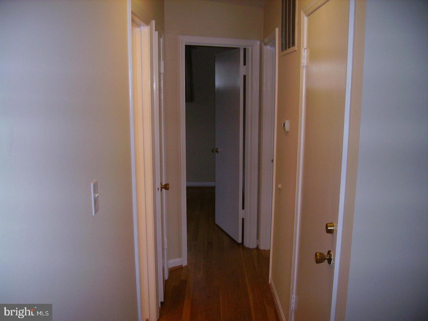 6807 Bluefield Ct