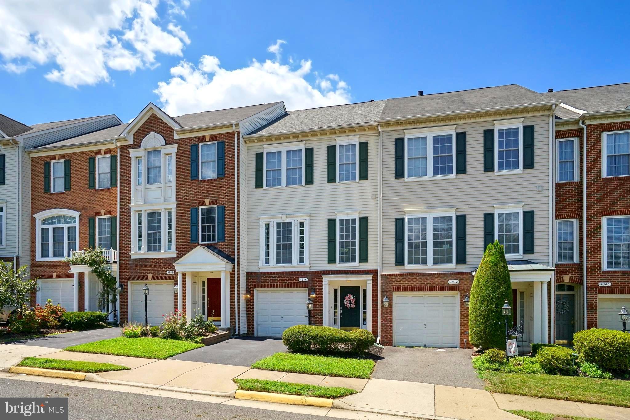 4944 Wyndham Creek Ct