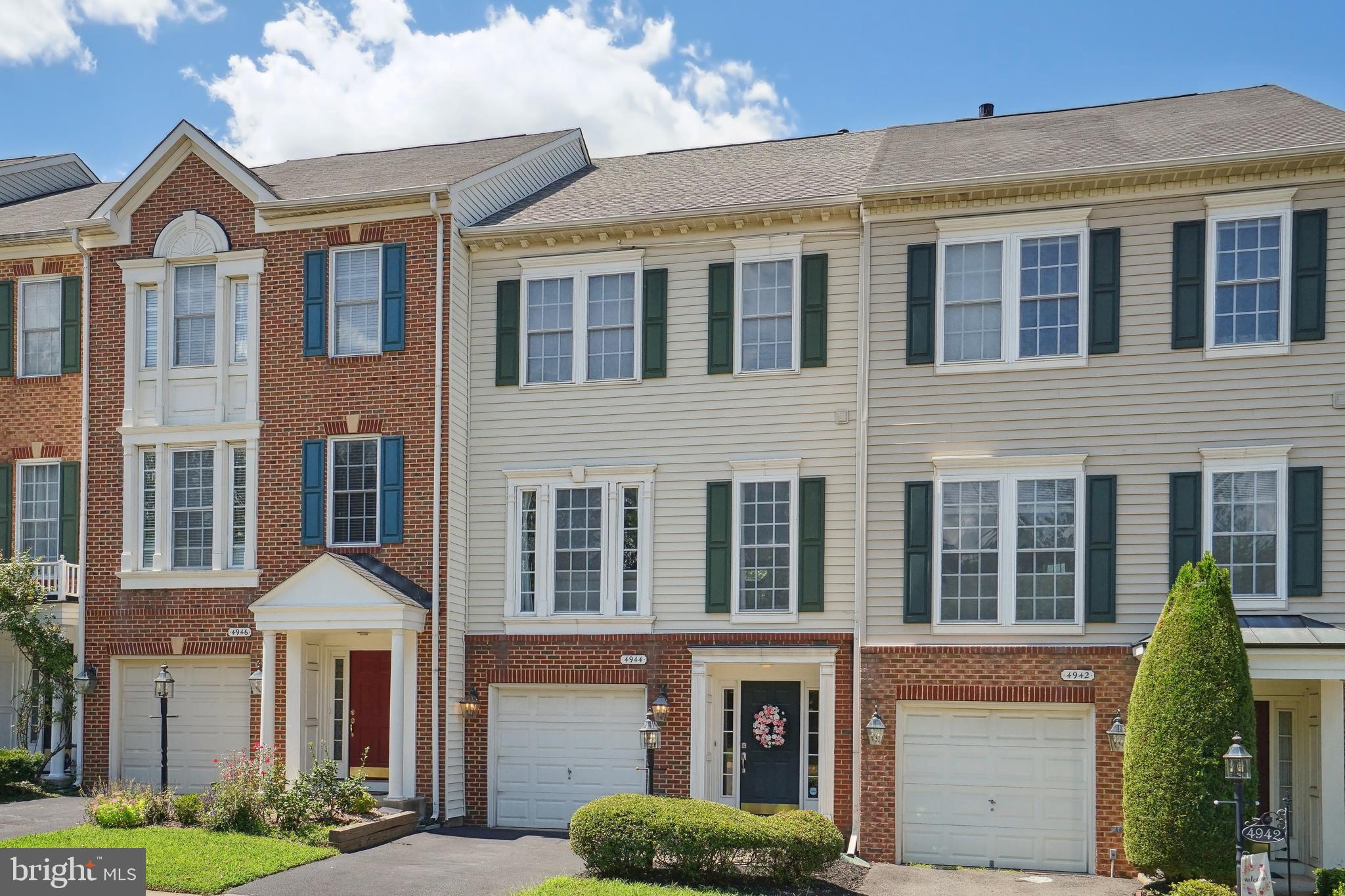 4944 Wyndham Creek Ct