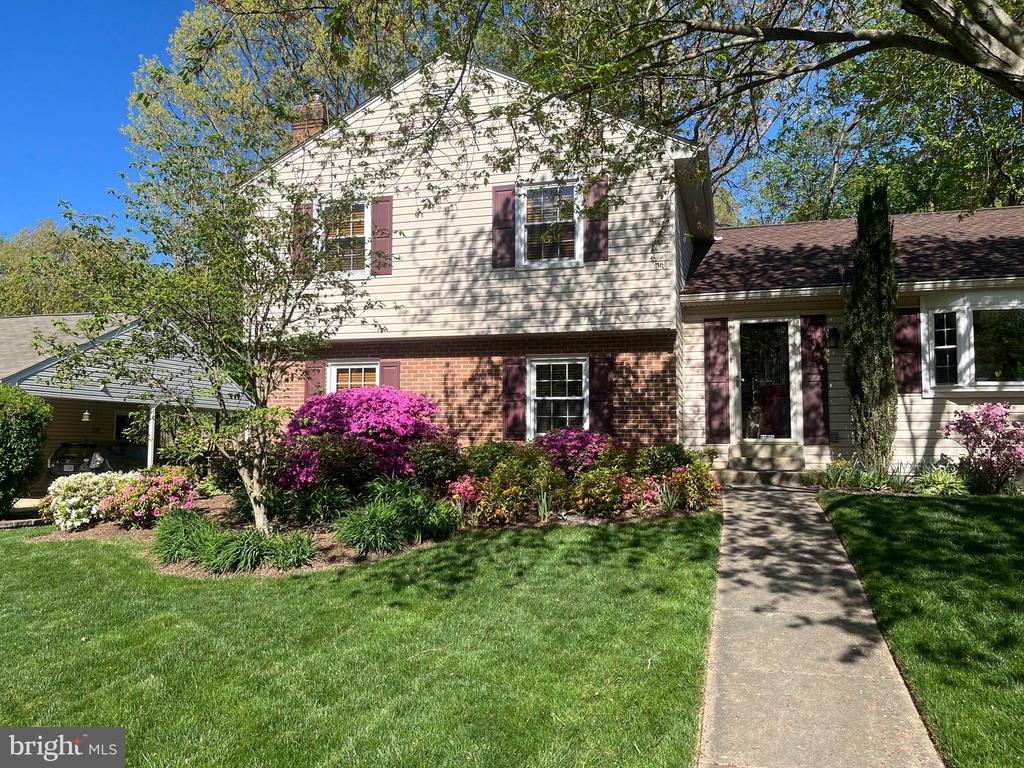 4363 Harvester Farm Ln